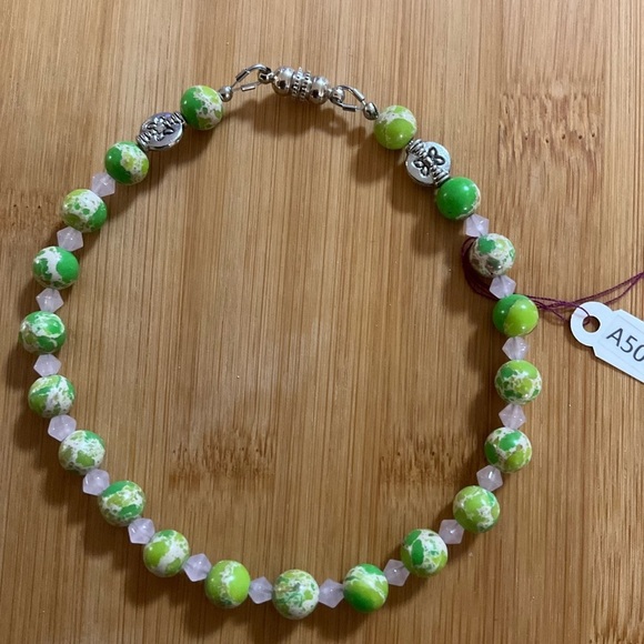 Hand Crafted Ankle Bracelet Gemstone Green Pink Silver Anklet Magnetic Clasp - Picture 1 of 5